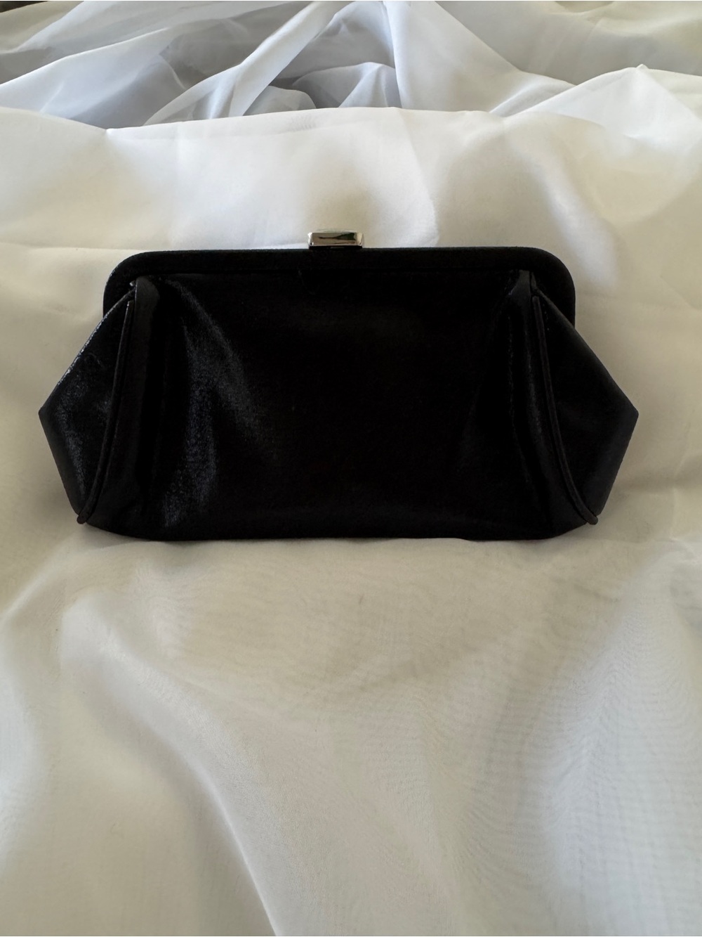 Nina black vintage clutch purse